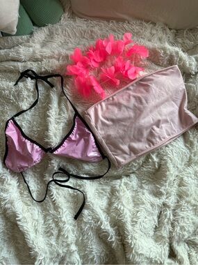 Pink “latex-like”  Triangle Bikini Top, tube top, & head crown.  Xs/s